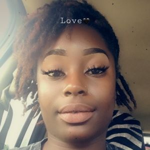 Meet your Posher, Jasmine